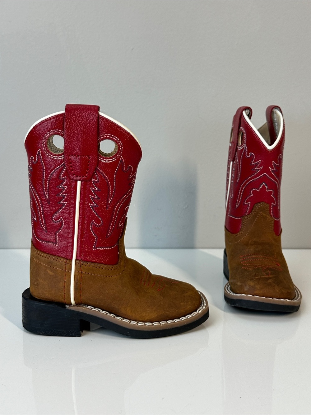 Old West Red Kids Distress Leather Broad Square Toe Cowboy Boots Size 4 Western